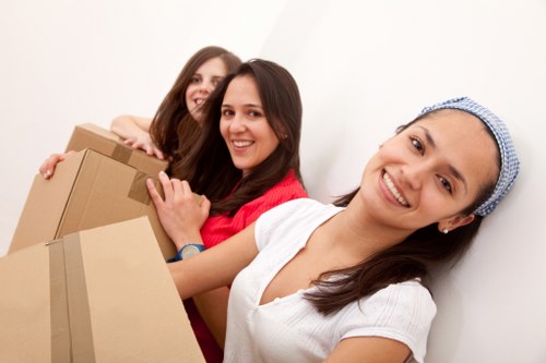 Moving boxes and household items for Deptford relocation