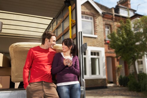 Furniture transport and single-item collection with a van